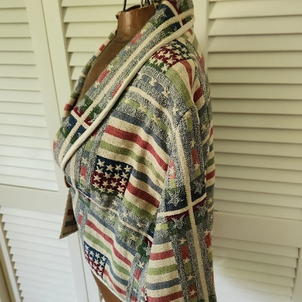 New Directions Vintage Americana Flag Cropped Cotton Tapestry Jacket - Picture 10 of 12